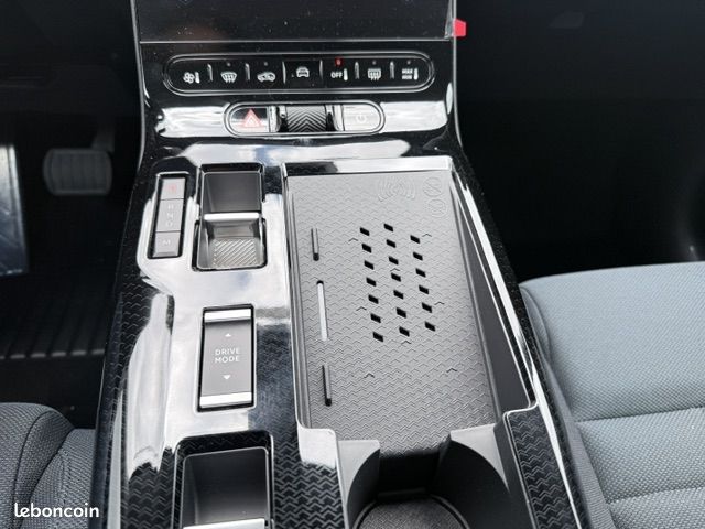 Citroën C5 Aircross 1.2 HYBRID 145 e-DCS6 PLUS PACK TECHNO/HIVER (image 17)