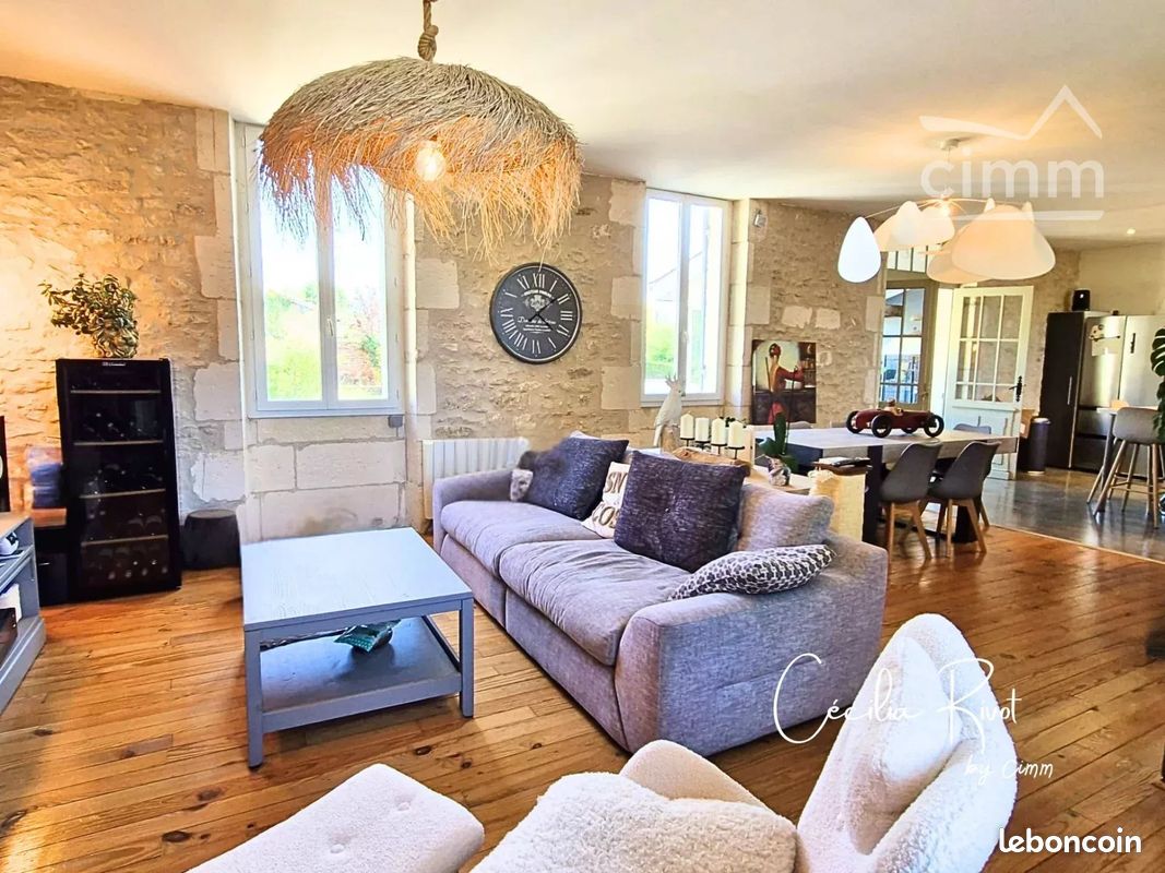 Maison 5 pièces 140 m² · à Reignac · 140 m² · 219 900 €