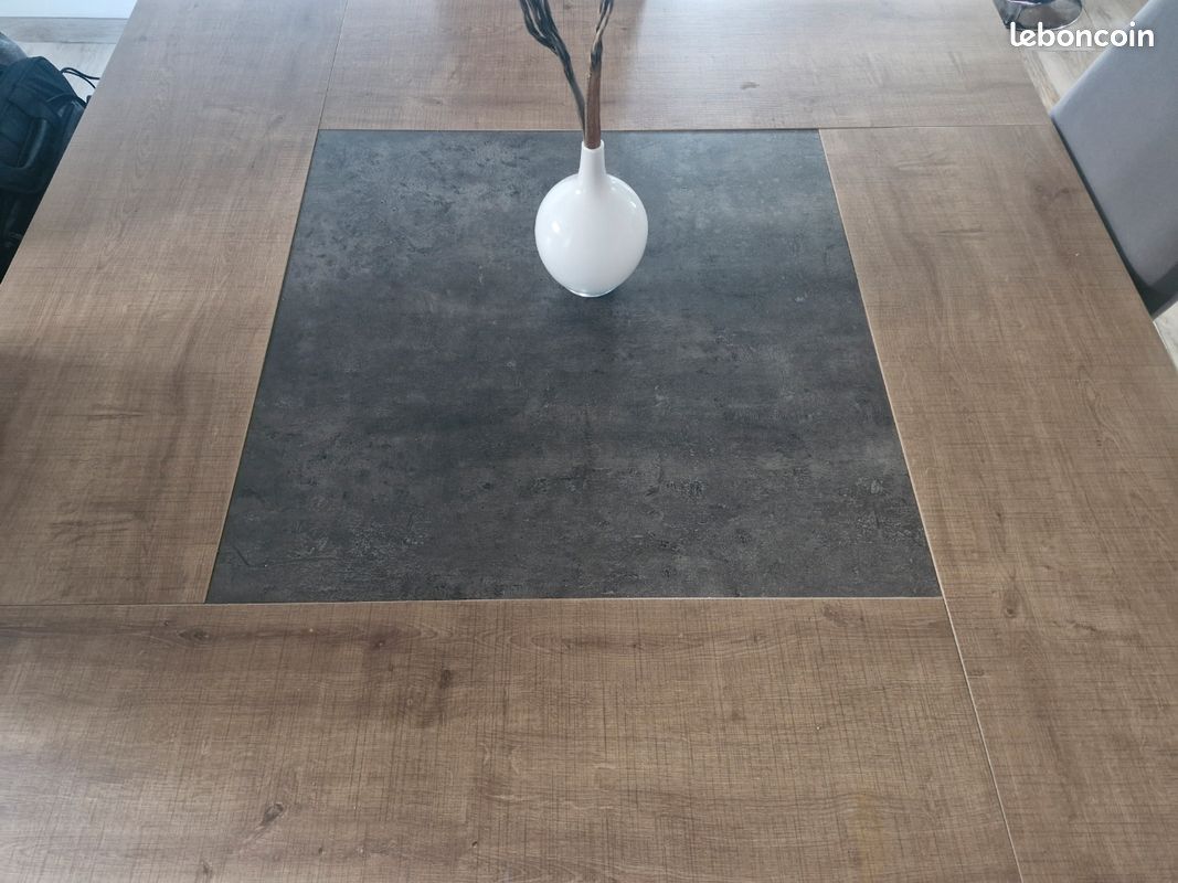 Table carrée Brest (image 2)