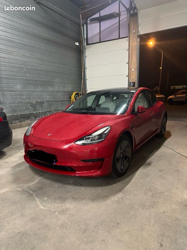 Tesla model 3 à louer Autres services — free download