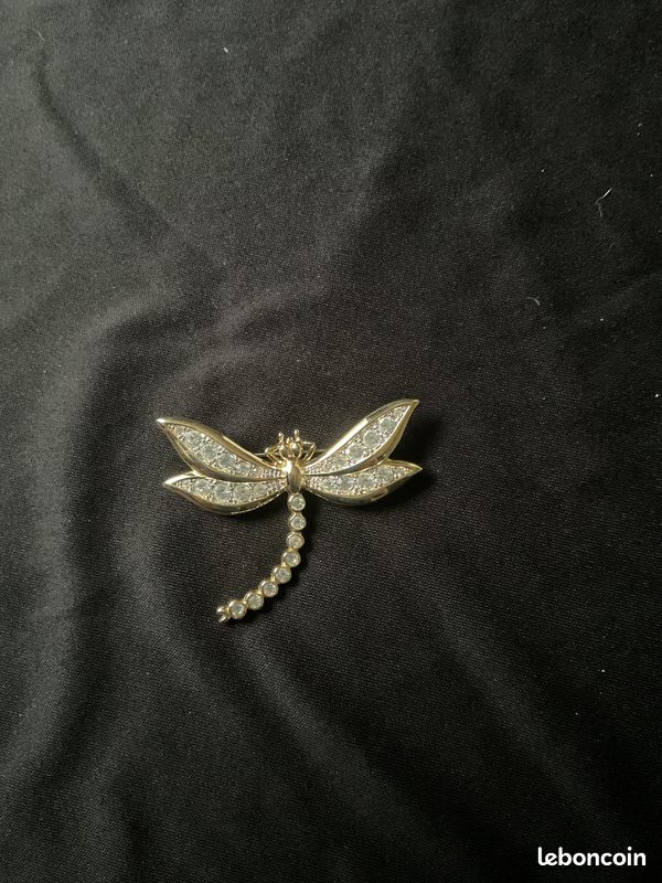 Joli broche vintage (image 1)
