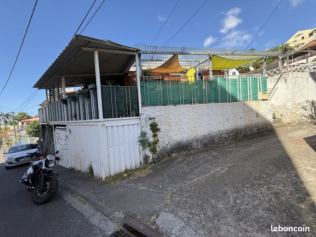 Maison 3 pièces 54 m² · à Saint-Denis · 54 m² · 139 900 €