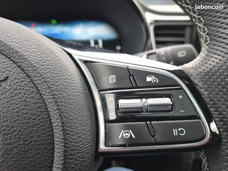 Kia ProCeed 1.0 T-GDI 120ch GT Line Premium (image 20)
