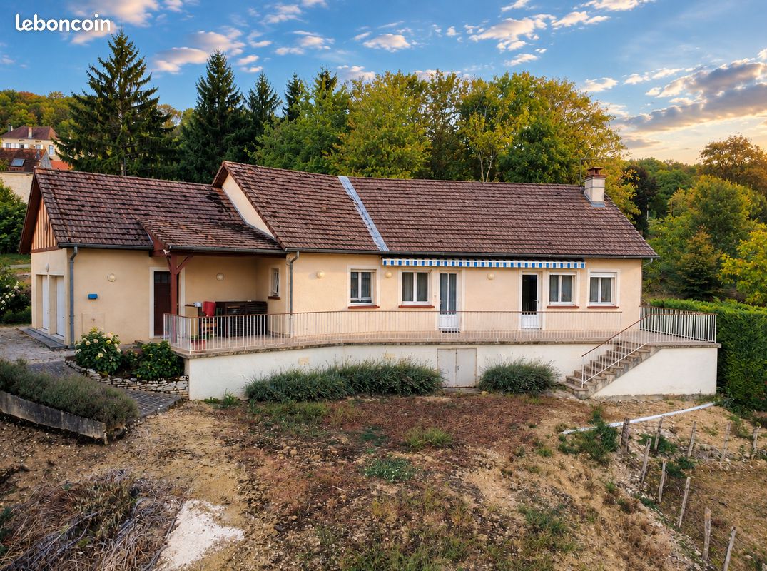 Maison 5 pièces 130 m² · à Montbard · 130 m² · 233 000 €