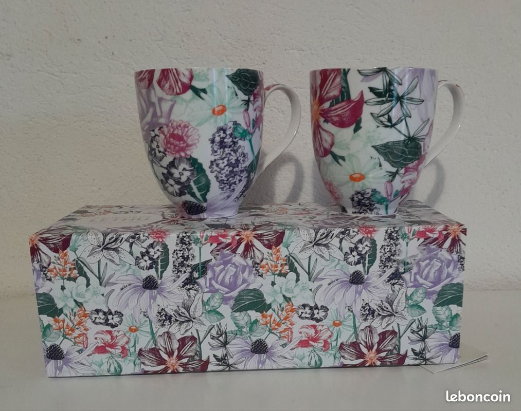 Promo Coffret 2 Mugs 33cl Geneviève Lethu chez Intermarché
