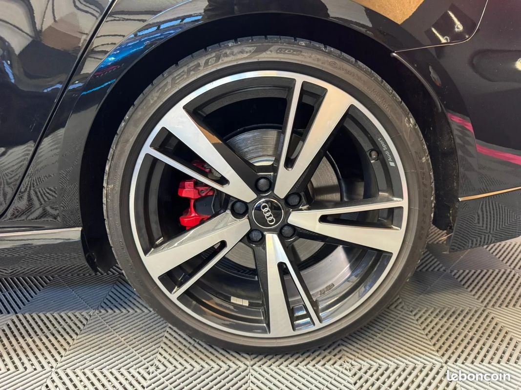 AUDI RS3 SPORTBACK 2.5 TFSI 400 S tronic 7 Quattro - Toit ouvrant - Caméra de recul - Bang et olufsen - Sièges chauffants (image 31)