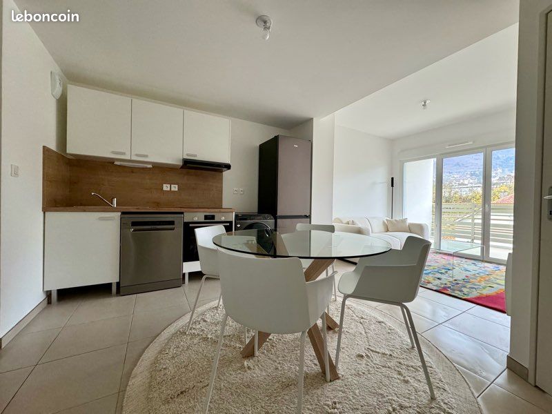 Appartement 2 pièces 40 m² · à Collonges-sous-Salève · 40 m² · 1 475 €/mois