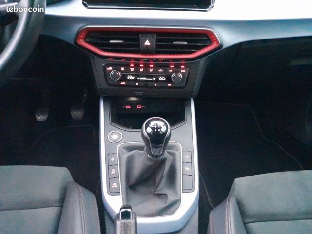 Seat Arona 1.0 TSI 110 ch Start/Stop BVM6 FR 5P (image 11)