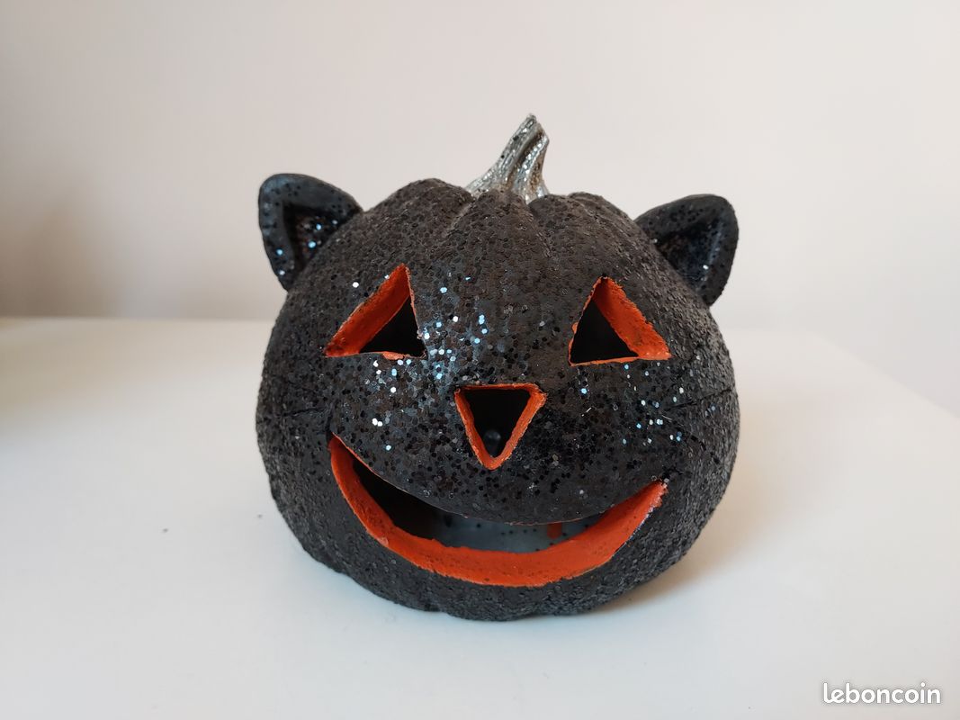Lot De 2 Décos Halloween Oriental Trading : Citrouille Et Chat Noir Lumineux, 34 Cm