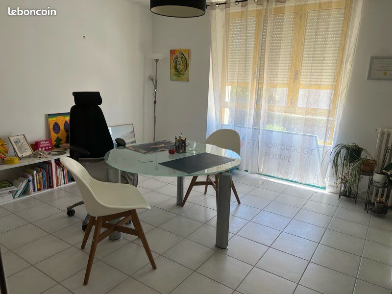 Table ronde plateau en verre (image 1)