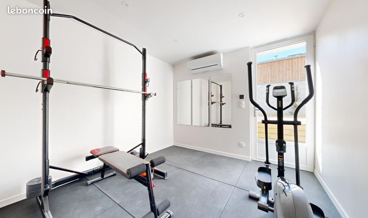 Maison 7 pièces 275 m² — 11