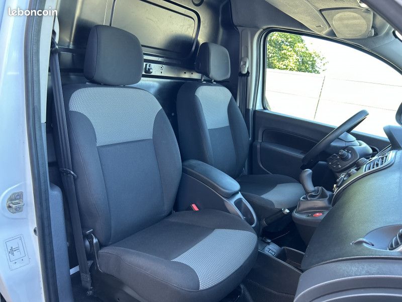 Renault KANGOO II EXPRESS 1.5 DCI 90CH EXTRA R-LINK Motricité Renforcée (image 10)
