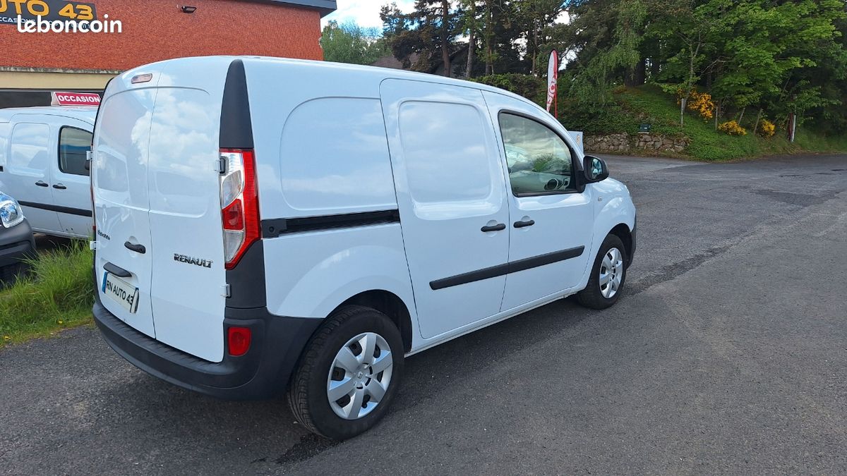 Renault kangoo dci 80 cv 1 er main kit distribution neuf (image 3)