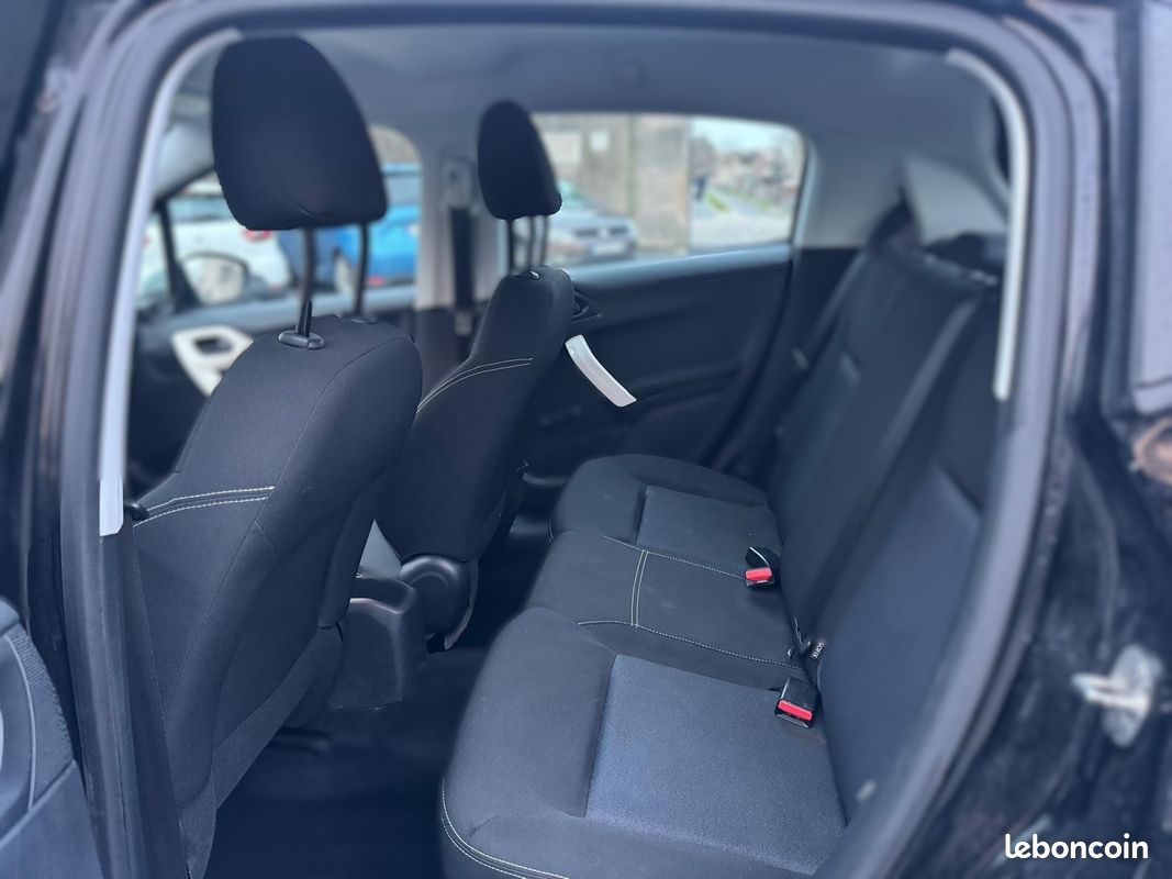 PEUGEOT 208 1.2 VTi 68ch BVM5 Like (image 8)