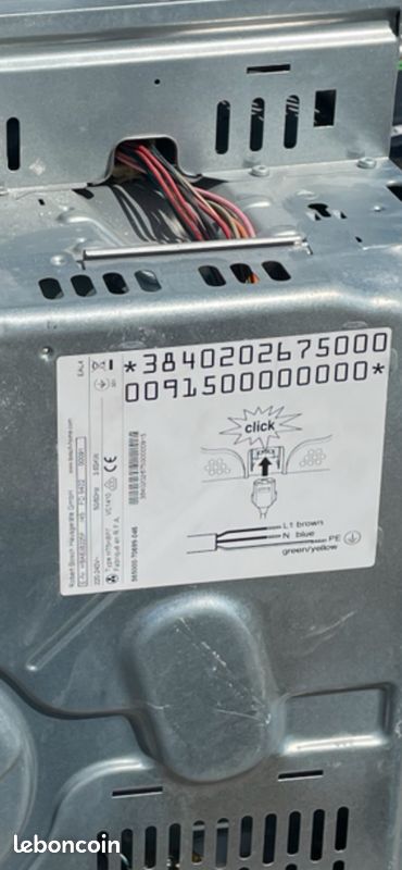 Four encastrable Bosch – Très bon état – Jusqu’à 300°C (image 8)
