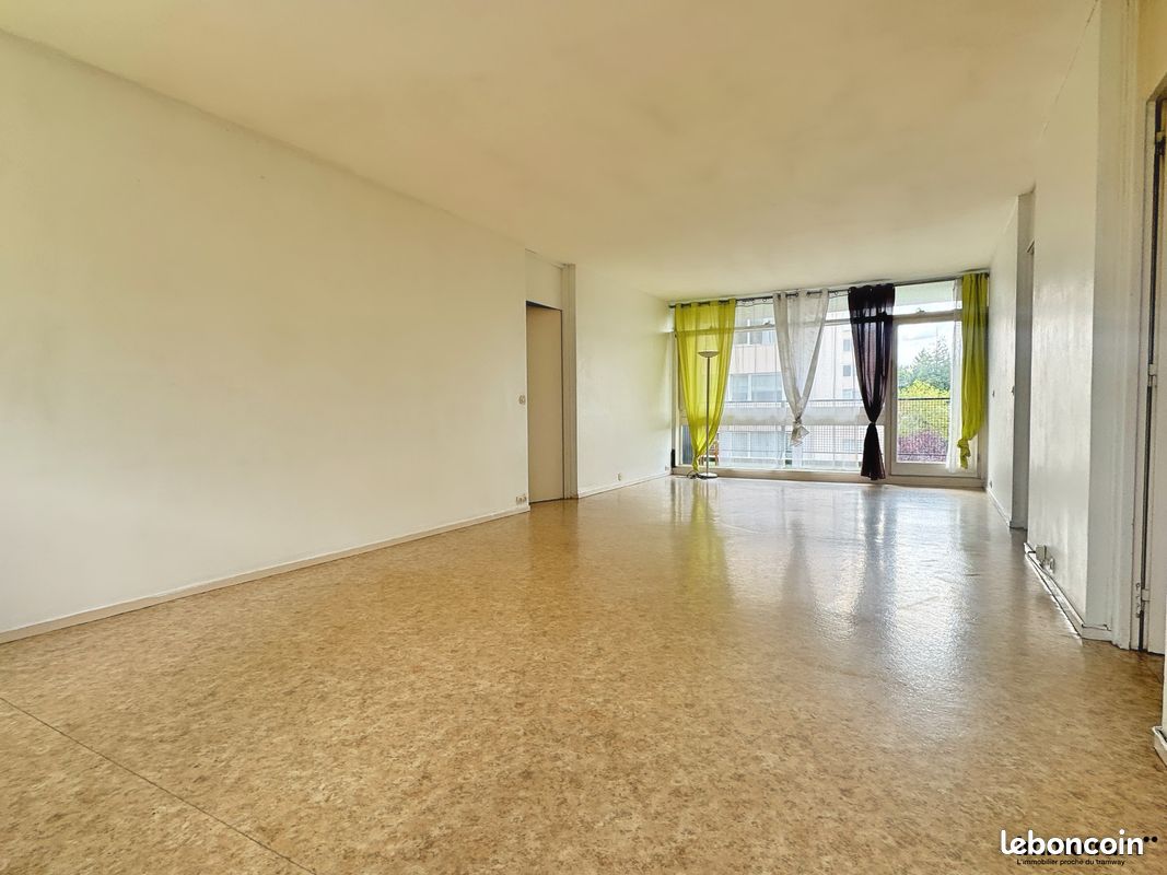 Appartement 4 pièces 98 m² · à Tourcoing · 98 m² · 150 000 €