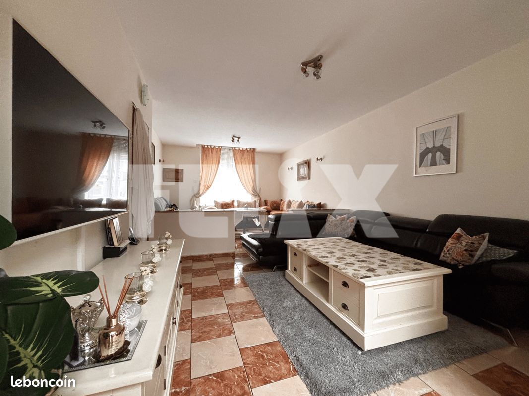 Maison 6 pièces 135 m² · à Tourcoing · 135 m² · 252 000 €