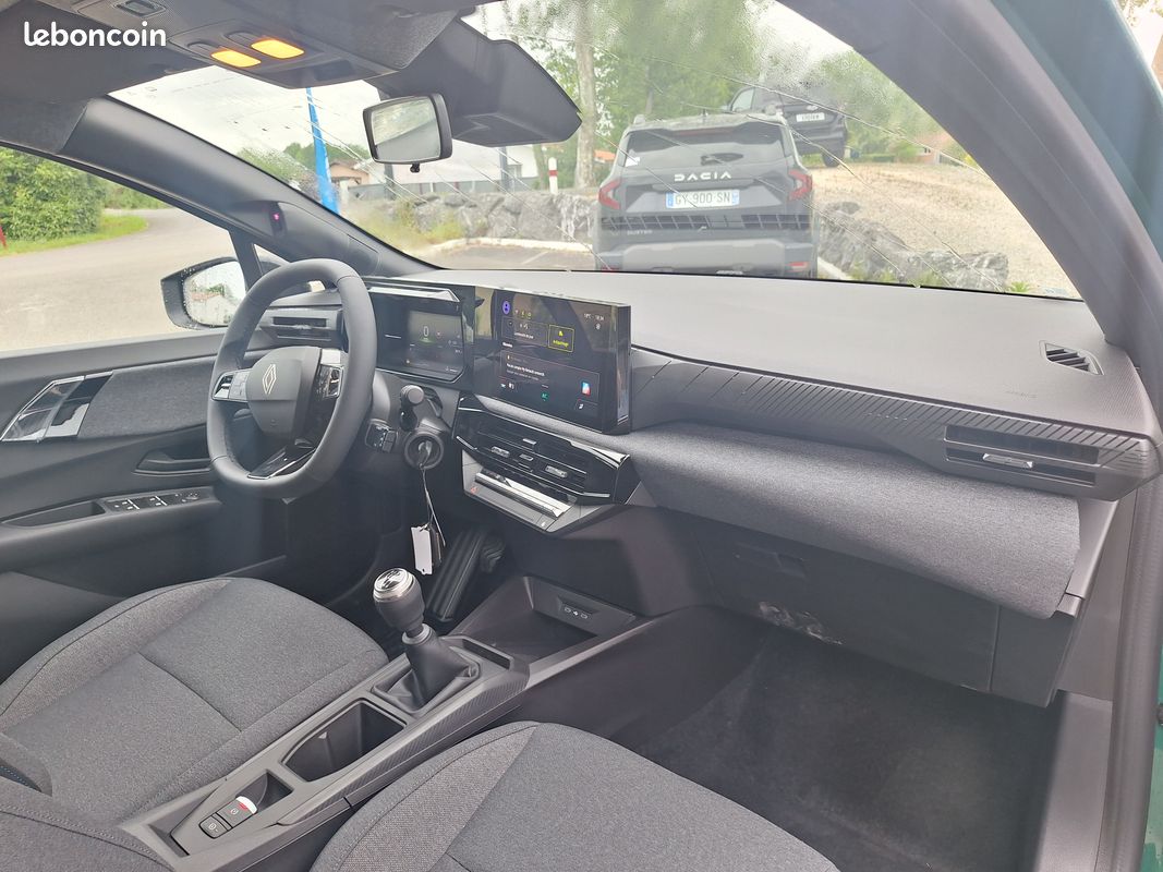 Renault clio 6 tce 115cv evolution (image 4)