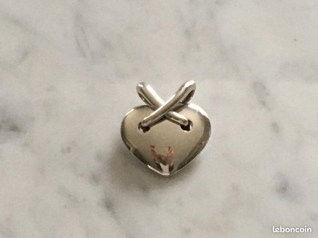 Pendentif coeur CHAUMET liens or blanc Grand Modèle Montres Bijoux