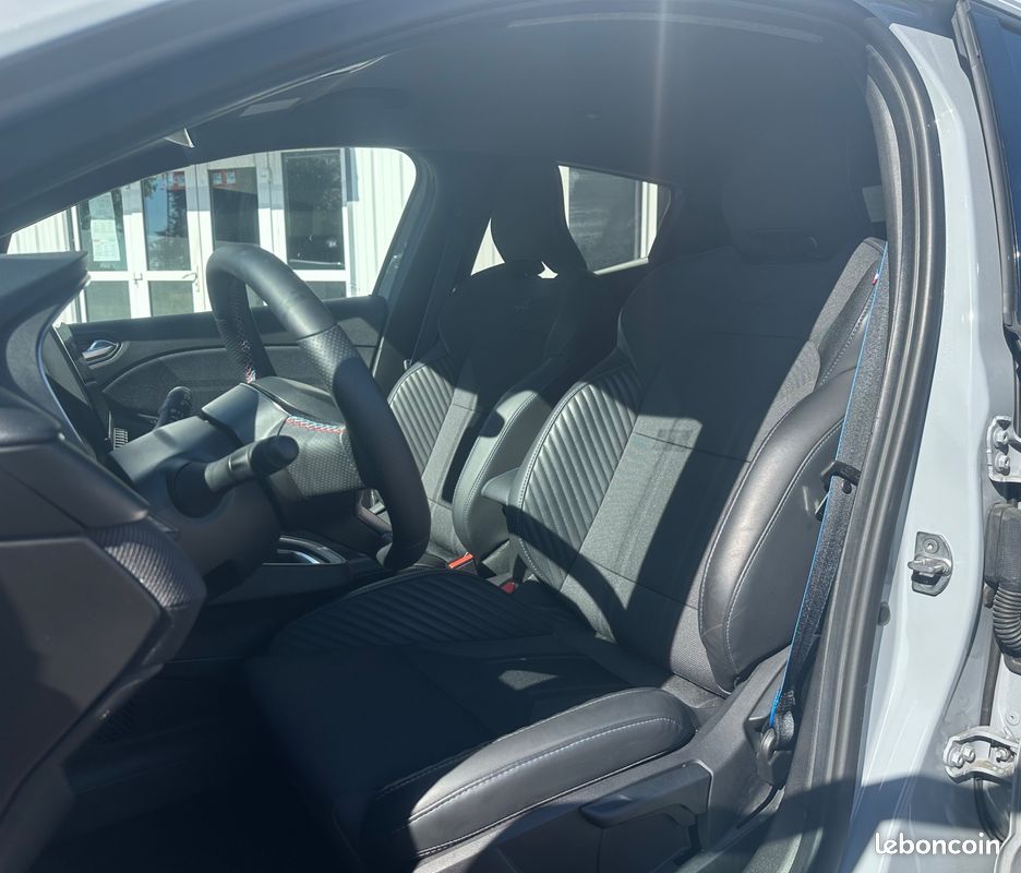 RENAULT CLIO 1.0 TCE 90CH ESPRIT ALPINe (image 5)