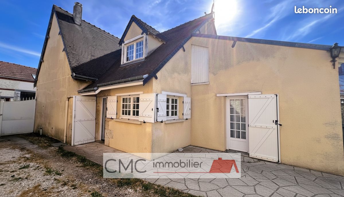 Maison 5 pièces 133 m² · à Prunay-le-Gillon · 133 m² · 210 000 €