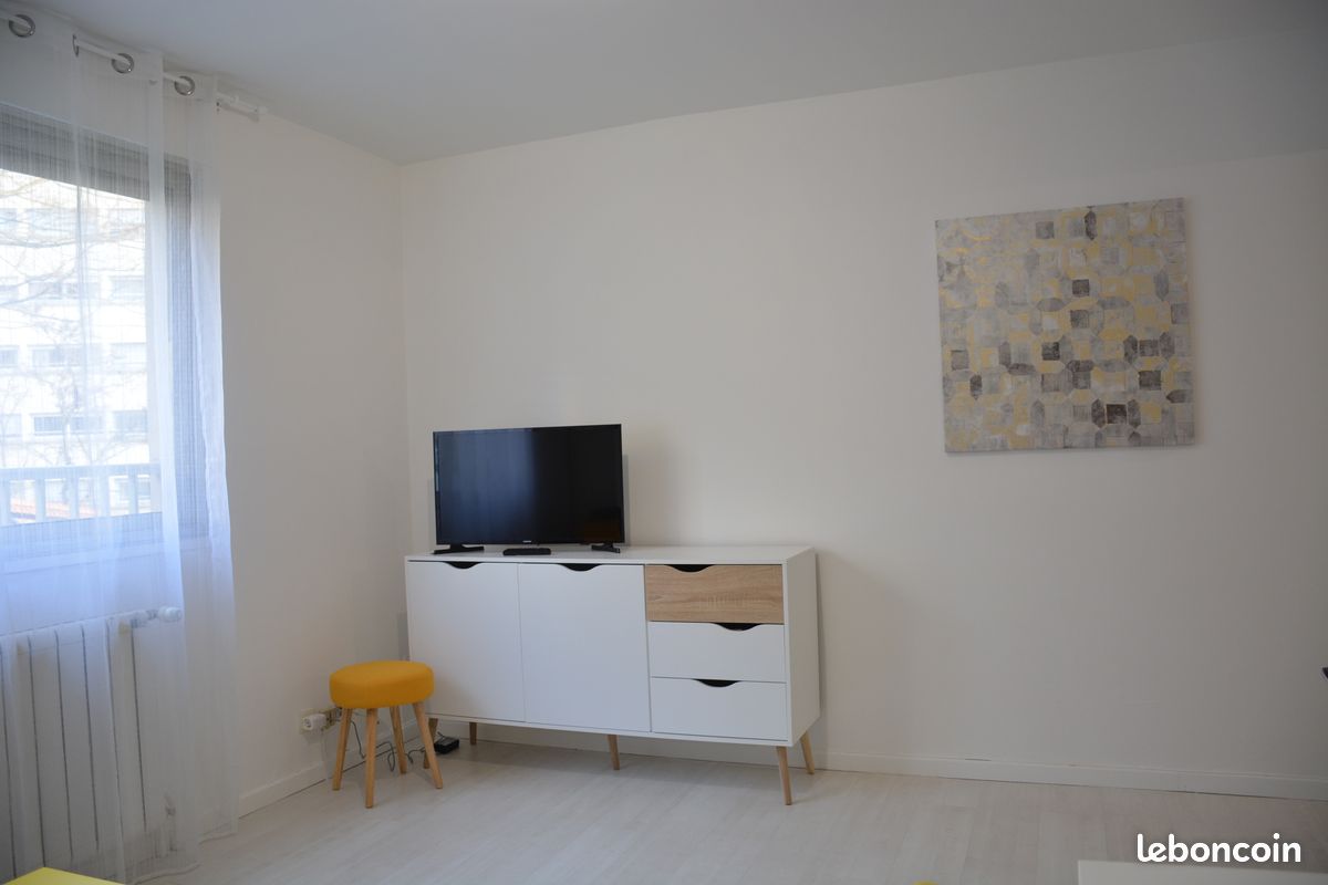 Appartement a louer oullins-pierre-benite - 1 pièce(s) - 33 m2 - Surfyn