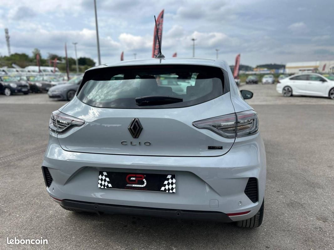 Renault Clio V E-Tech full hybrid 145 ch GSR2 Evolution (image 5)