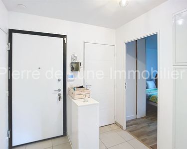 Appartement 299 000 € - 67 m²