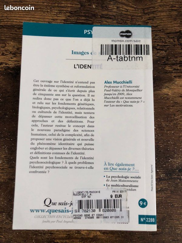 L'identité (image 2)