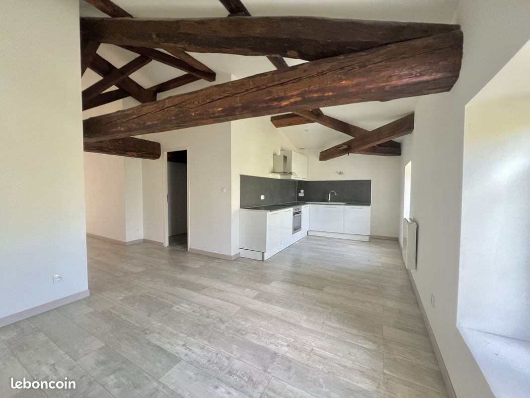 Appartement 3 pièces 59 m² · à Saint-Symphorien-d'Ozon · 59 m² · 785 €/mois