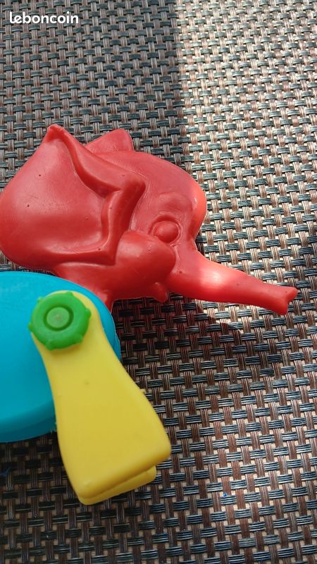 Jouet ELEPHANT En Plastique VINTAGE (image 4)