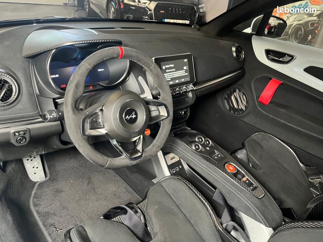 Alpine A110 1.8T 300 ch R (image 17)