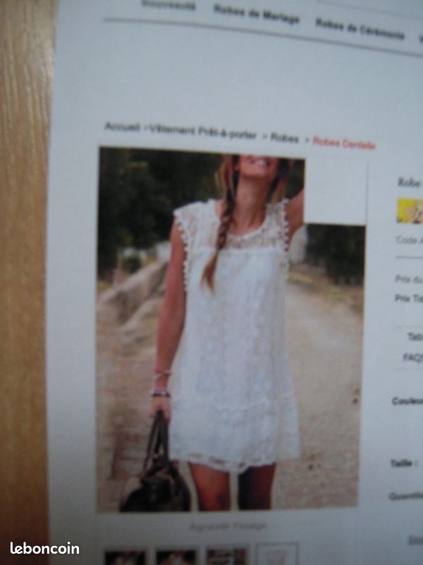 Robe blanche dentelle (image 1)
