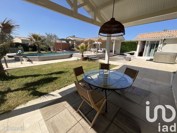 Propriété 5 pièces 140 m²