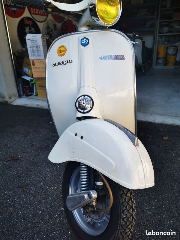 Vespa Gtr 125 (image 1)