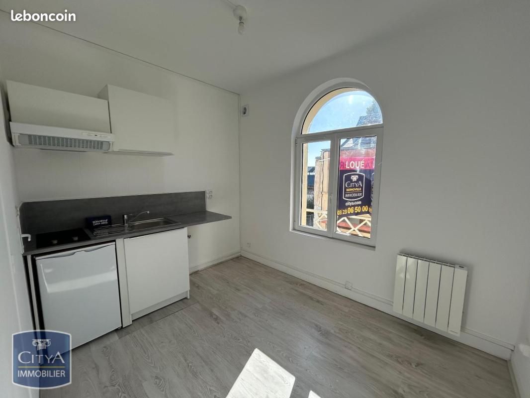 Appartement 2 pièces 21 m² · à Saint-Quentin · 21 m² · 370 €/mois