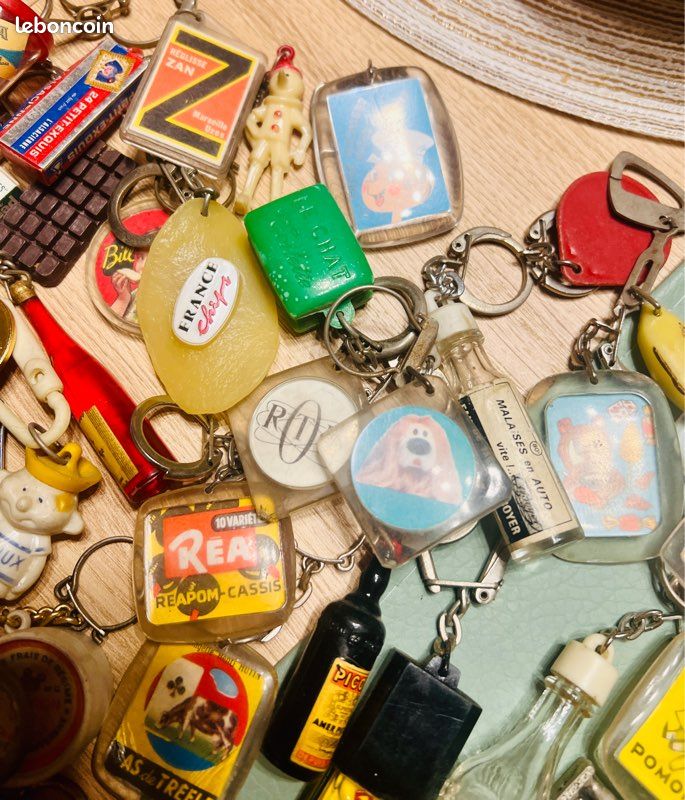 Porte-clés Publicitaire Vintage En Métal - Collection Rétro - Occasion