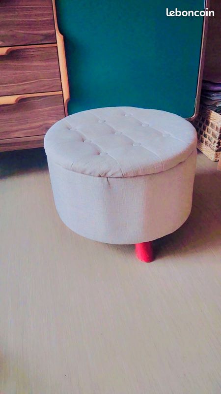 Pouf (image 1)