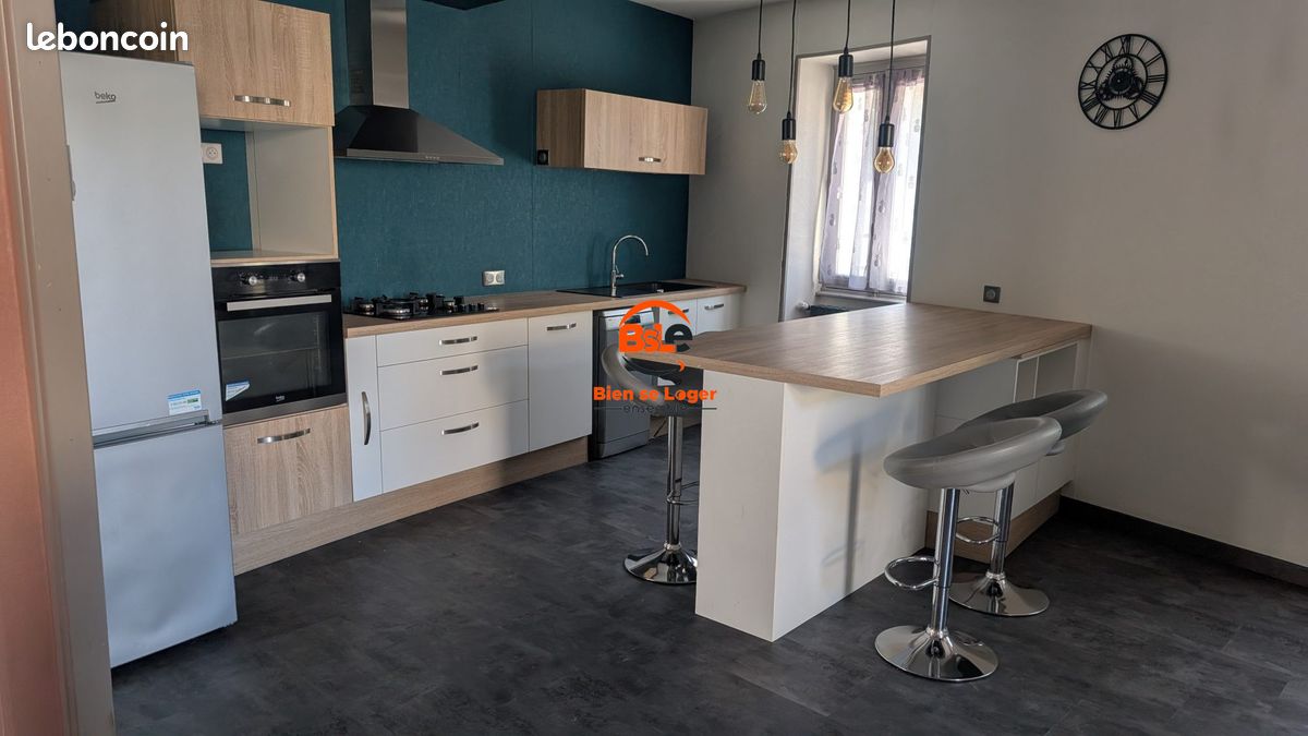 Maison 4 pièces 103 m² · à Joze · 103 m² · 910 €/mois