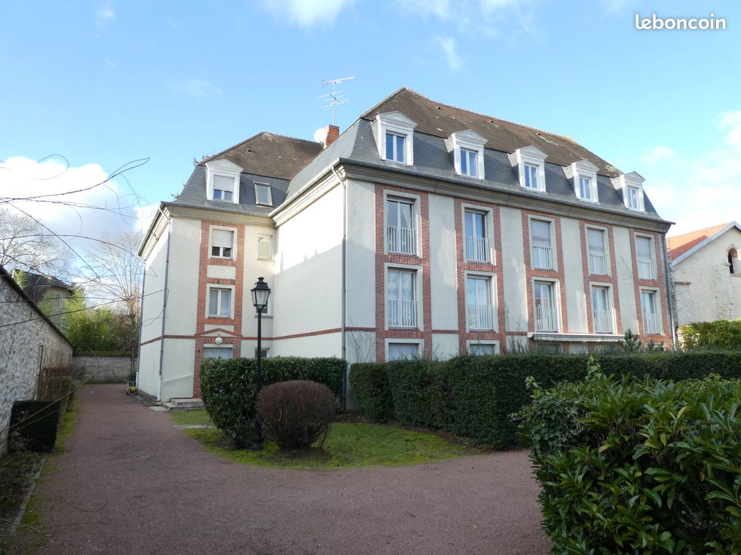 Appartement 1 pièce 25 m² · à Fontainebleau · 25 m² · 660 €/mois