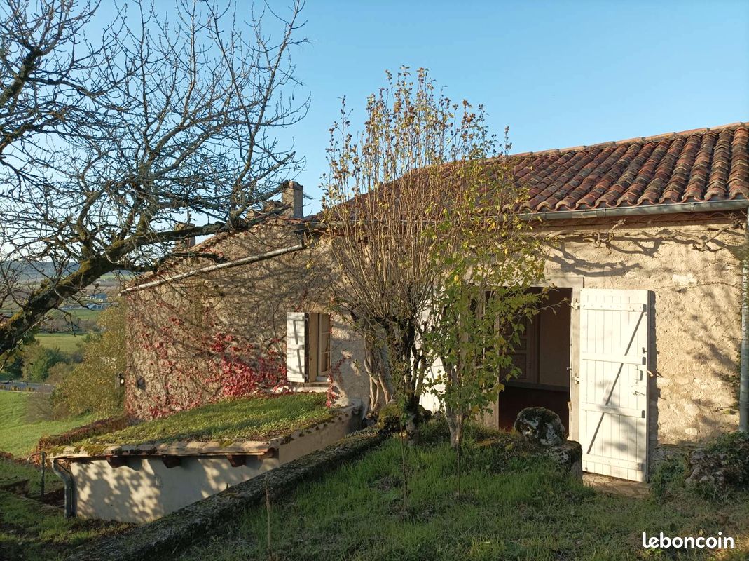 Maison 4 pièces 70 m² · à Villebois-Lavalette · 70 m² · 98 100 €