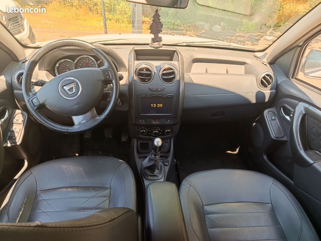 Dacia Duster TCE 125 cv 4x2 (image 5)