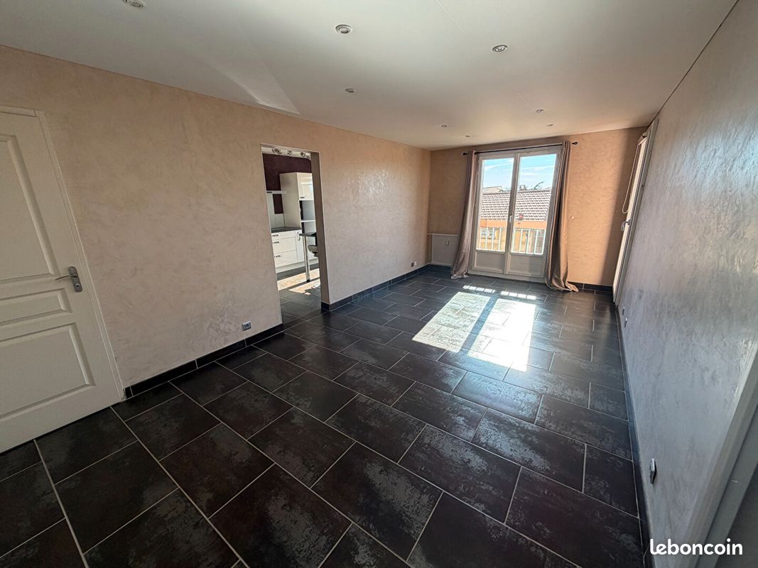 Appartement 3 pièces 61 m² · à Bourg-de-Péage · 61 m² · 155 000 €