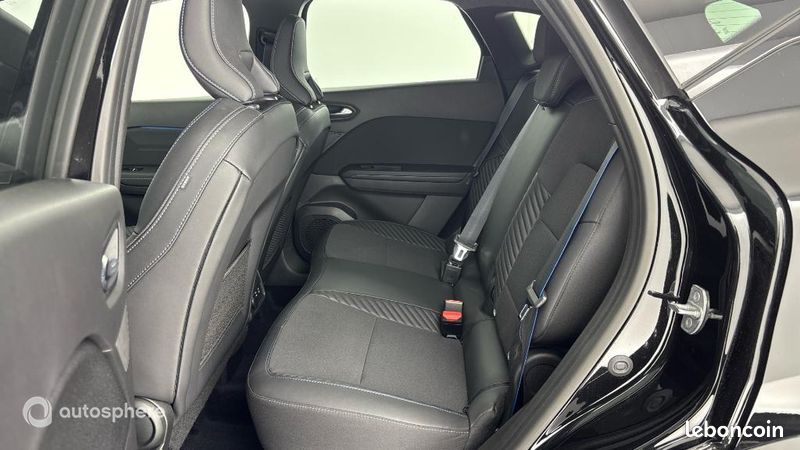 Renault Captur 1.6 E-Tech full hybrid 145ch esprit Alpine (image 13)