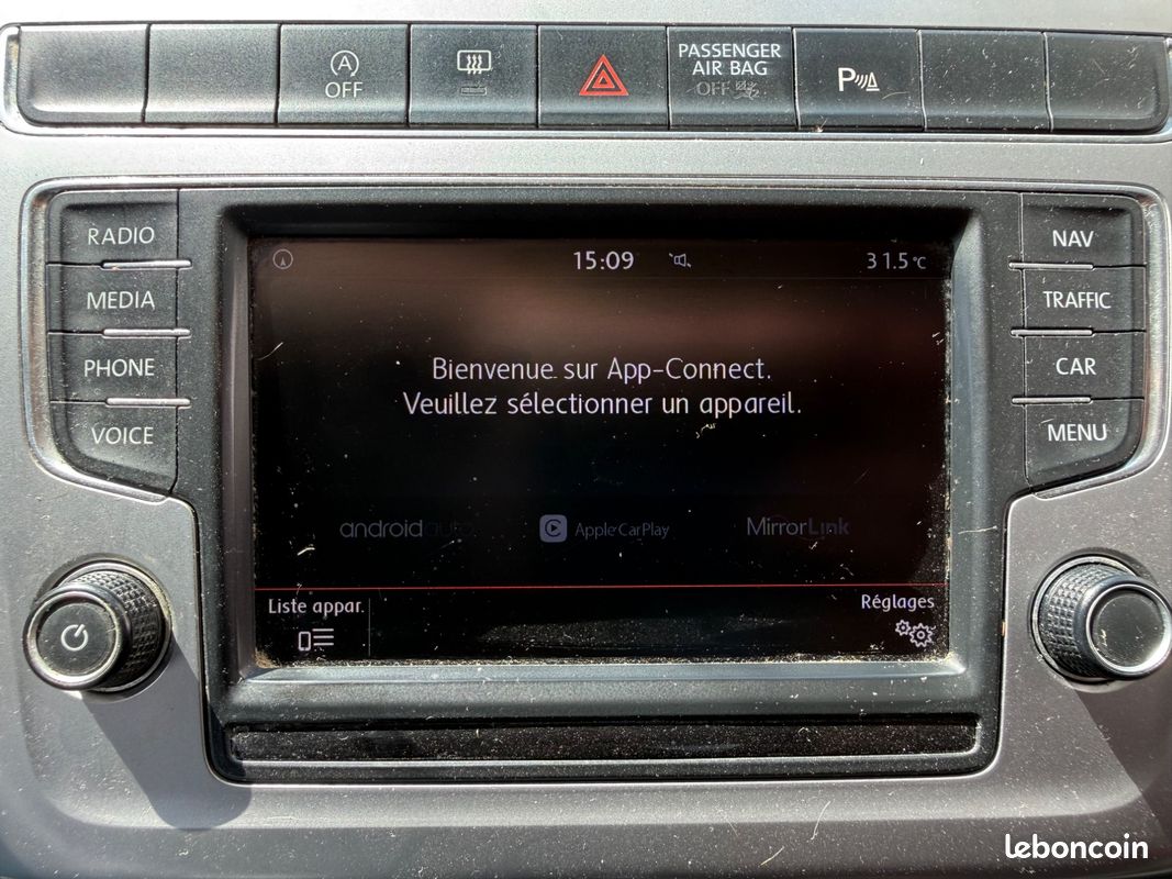 Volkswagen polo cross 1.4 tdi 90ch bluemotion technology apple carplay (image 8)