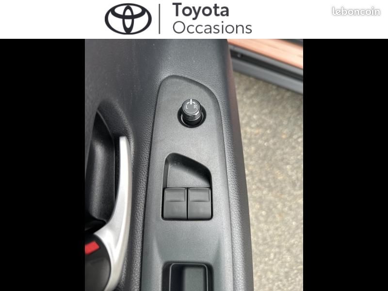 Toyota Aygo X 116h Graphic (image 13)