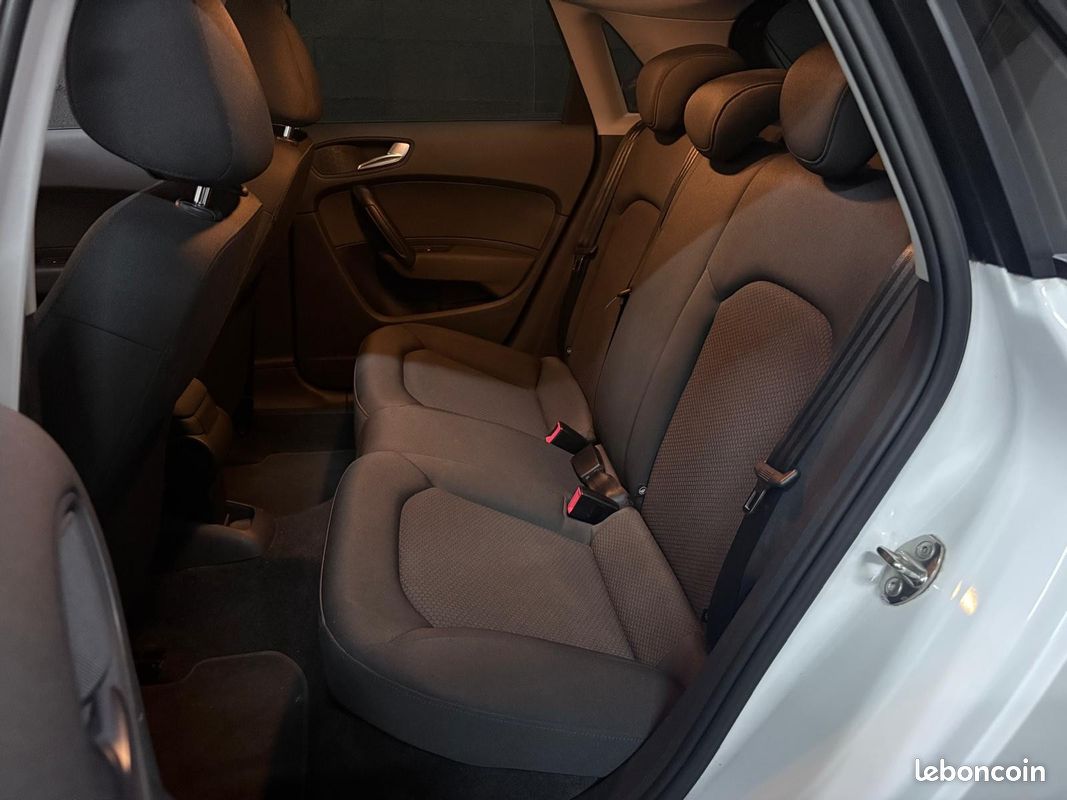 AUDI A1 SPORTBACK 1.2 TFSI 86 S line *REVISION A JOUR* *CT OK* *PLAQUETTES DE FREIN NEUVES (image 14)