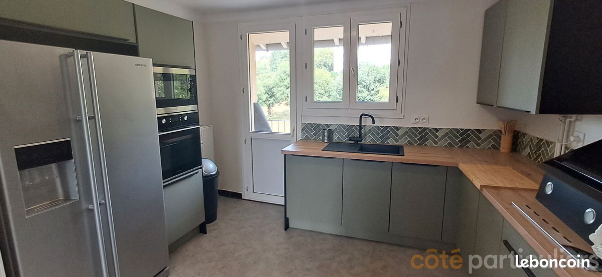 Appartement 4 pièces 76 m² · à Rodez · 76 m² · 860 €