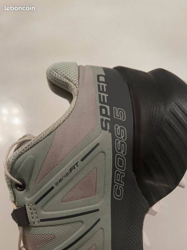 Chaussures de Trail Salomon (image 1)