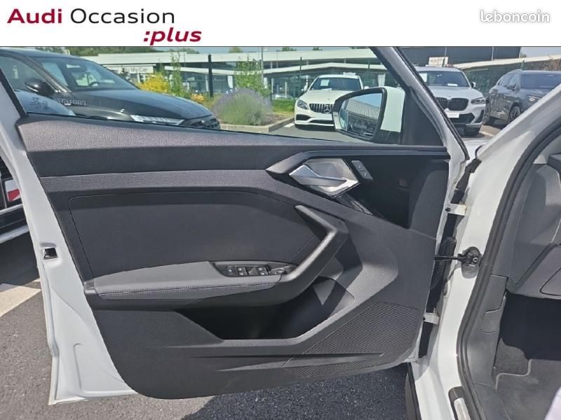 Audi A1 allstreet 35 TFSI 150ch Design Luxe S tronic 7 (image 30)